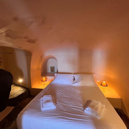 Oia Vineyart Homes Room photo