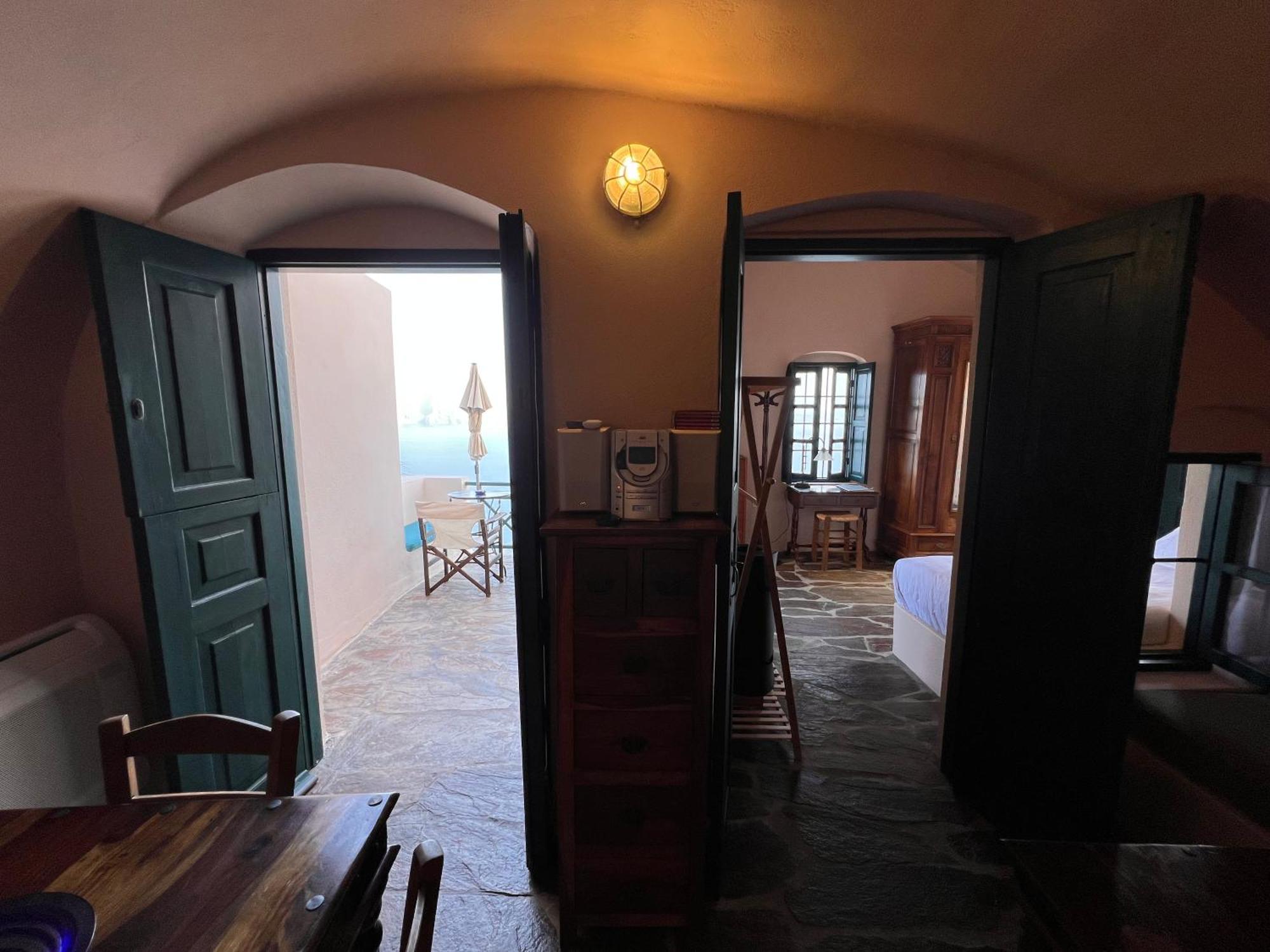 Oia Vineyart Homes Room photo